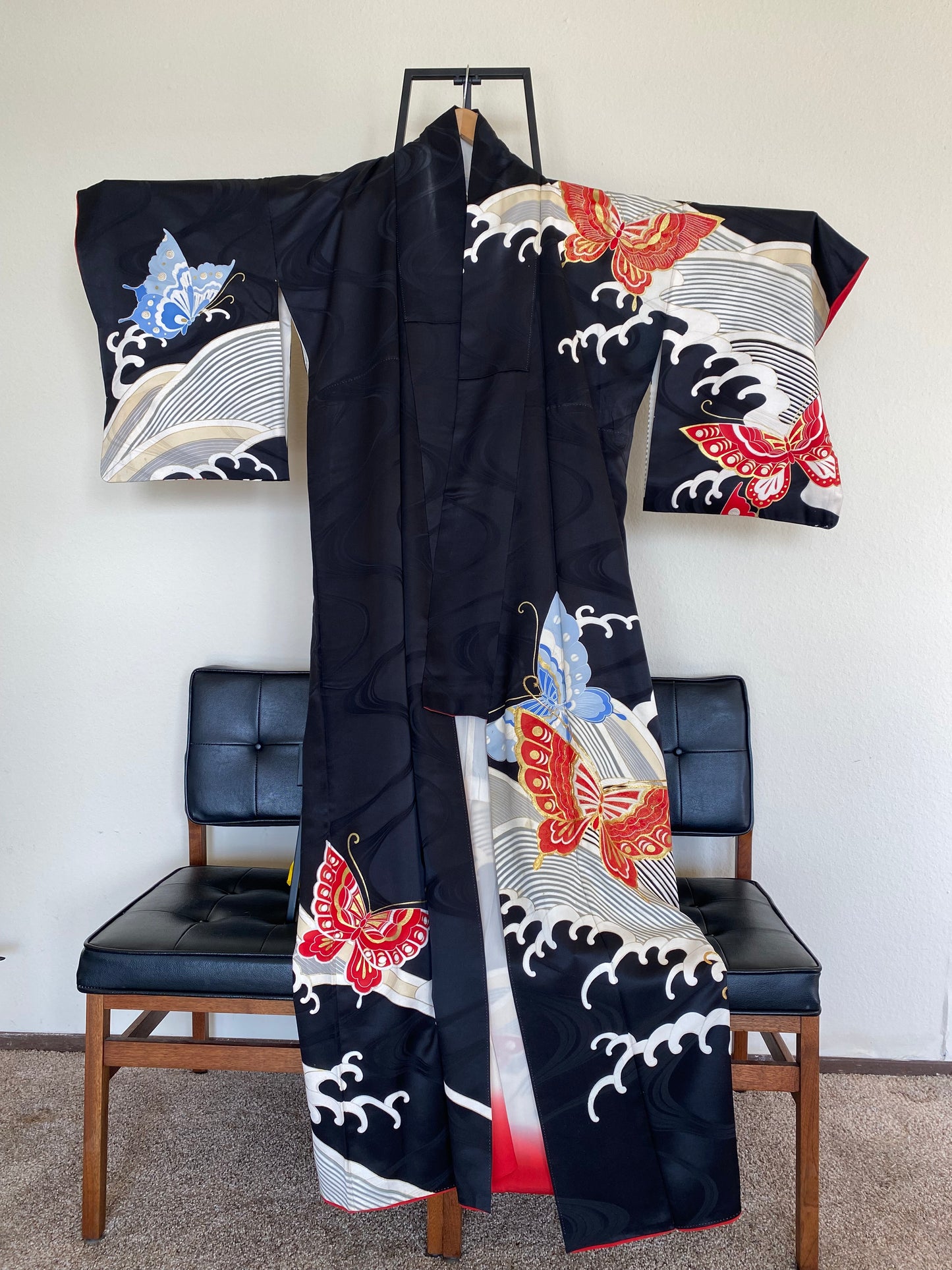 Vintage 100% Silk Kimono – Black with Red Butterflies & Ocean Waves