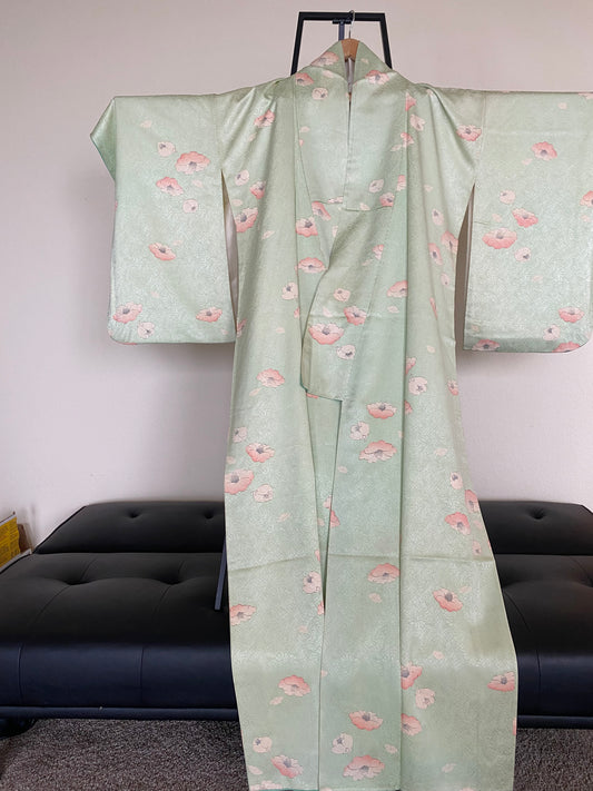 Vintage Mint Green Kimono – Soft Pink Floral Pattern | 100% Silk