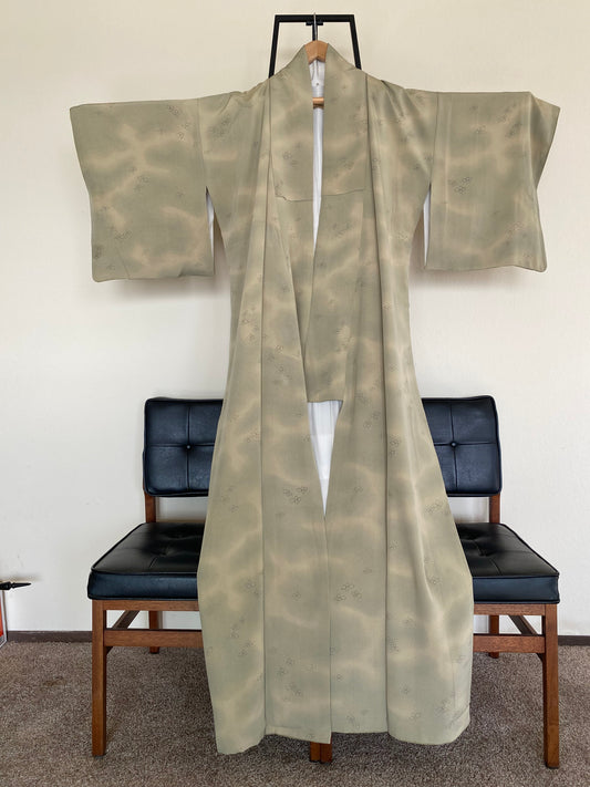 Vintage Light Blue Kimono – Subtle Arrow Stripe Pattern | 100% Silk