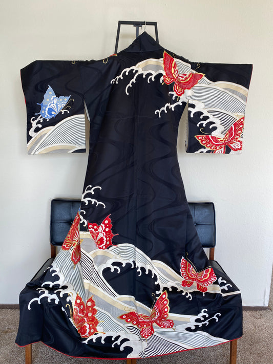 Vintage 100% Silk Kimono – Black with Red Butterflies & Ocean Waves